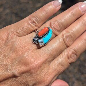 Navajo Turquoise Carved Tooth and coral Stone‎ Ring Sterling Silver Sz 7.5 US***